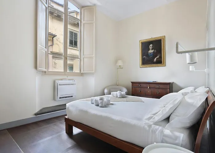Apt. Salvia Pauline Suites, Palazzo Borghese Appartamento Firenze